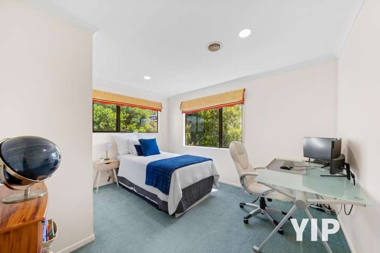 6 Derry Hill Churton Park_16