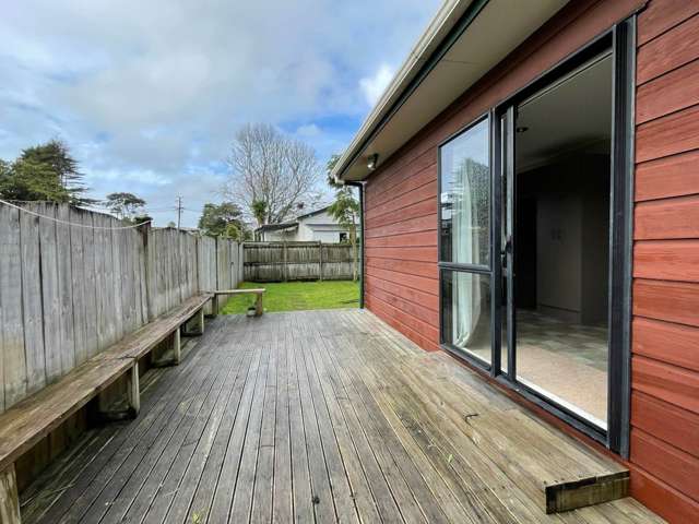 2/29 Glendale Road Glen Eden_2