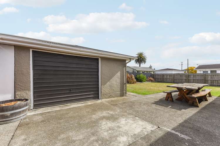 4 Dickens Street Stoke_18