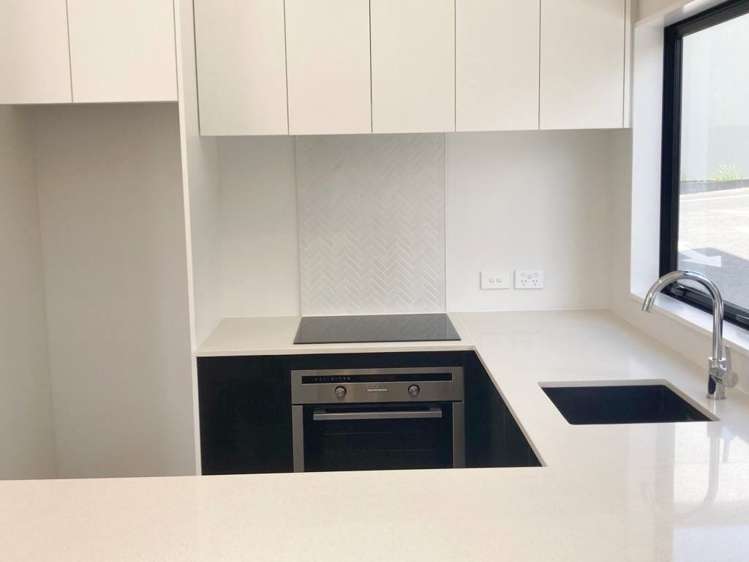 6/24 Andrew Road 10679_6