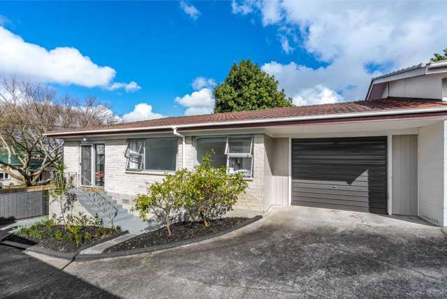 1/72 Normans Hill Road Onehunga_1