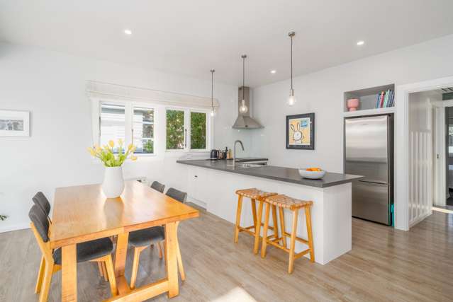 70 Mayfield Avenue St Albans_1