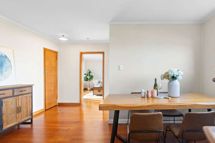 27b Barrack Road Mount Wellington_10