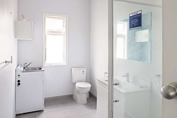 1/52 Lonsdale Crescent 1345_6