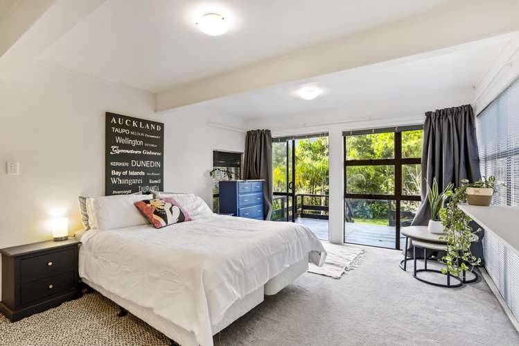 257 Golf Road Titirangi_19