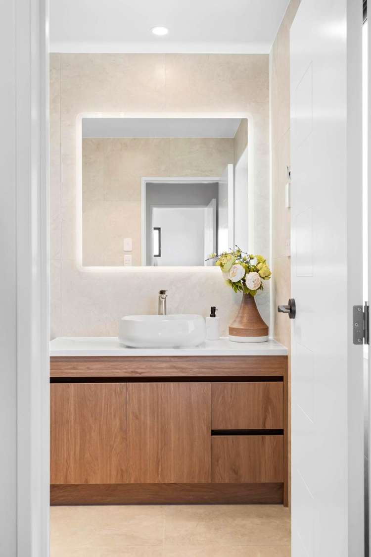 64 Malahide Drive Flat Bush_24