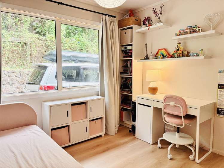 8 Limmer Place Browns Bay_15