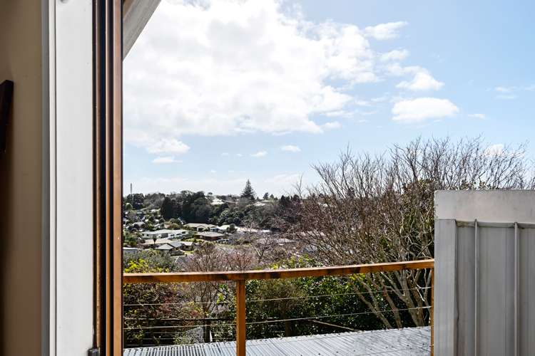 7 Honnor Place Hurdon_16