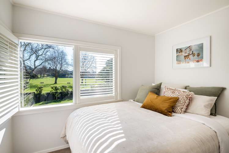 11 Burgess Road Devonport_17