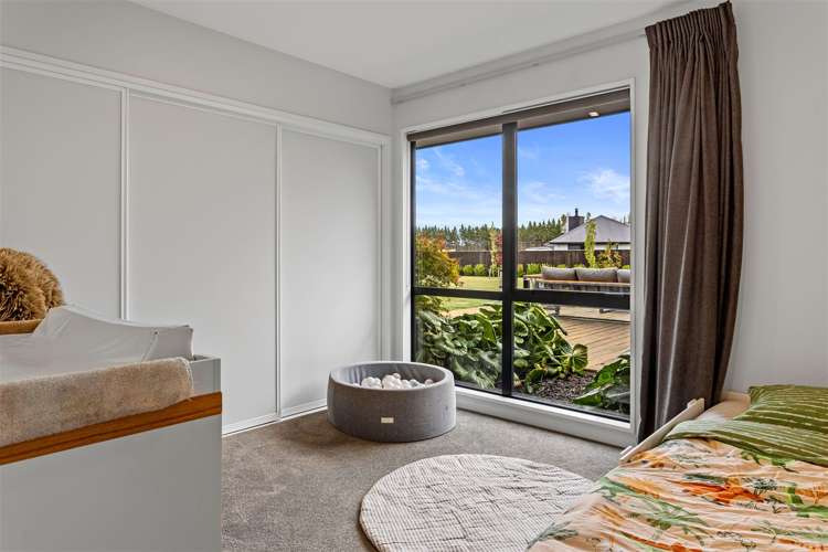 77 Kingsdowne Drive West Melton_19