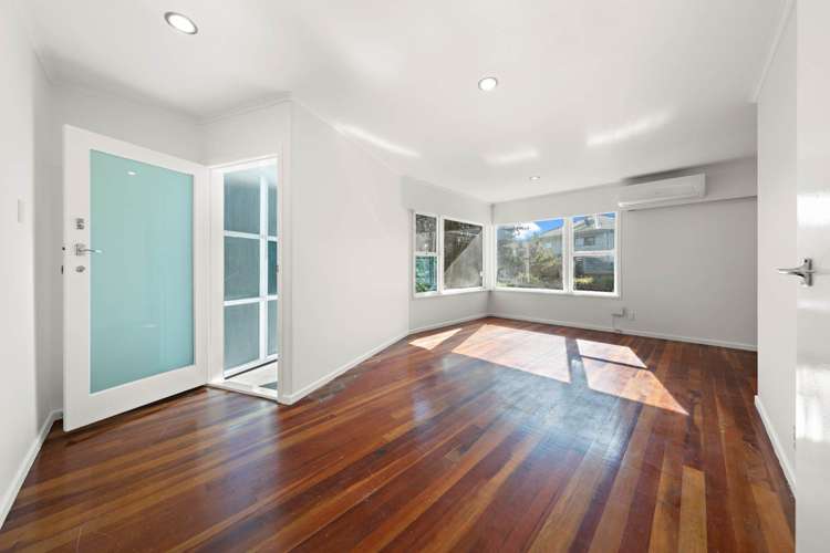 2/16 Britton Avenue Mount Roskill_2