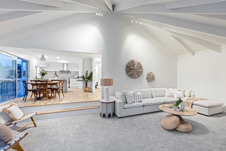 70 Bay Vista Drive Red Beach_11