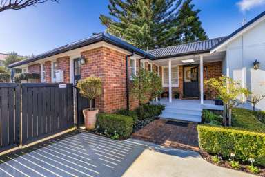 11 Alamein Road_1