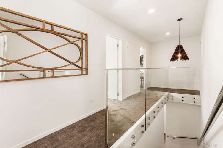 14b Coromandel Crescent Mairangi Bay_9