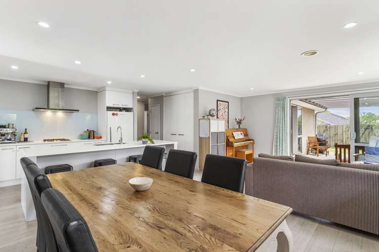 33 Captain Mitchell Drive Opaheke_5