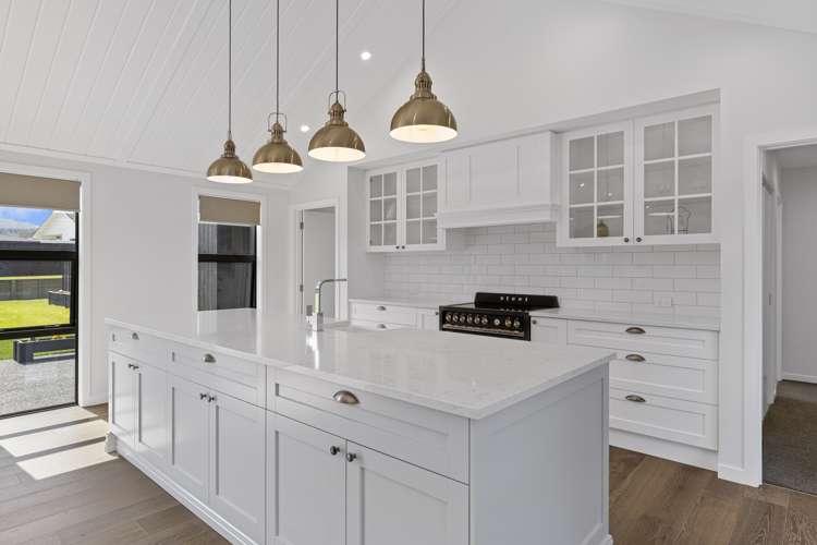 12 Kahikatea Drive Kinloch_3