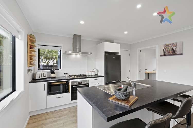 428a Stokes Valley Road Stokes Valley_8