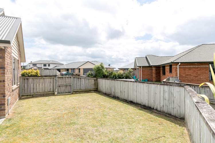 11 Sinead Court Grandview Heights_17