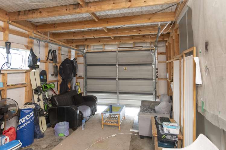 7 and 9 Cambridge Terrace Kaiti_7