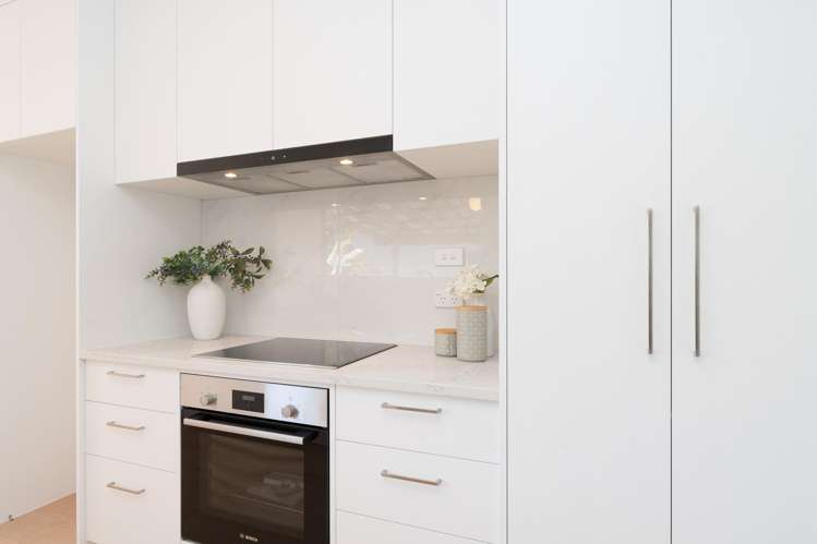 14 Waimumu Road Massey_6