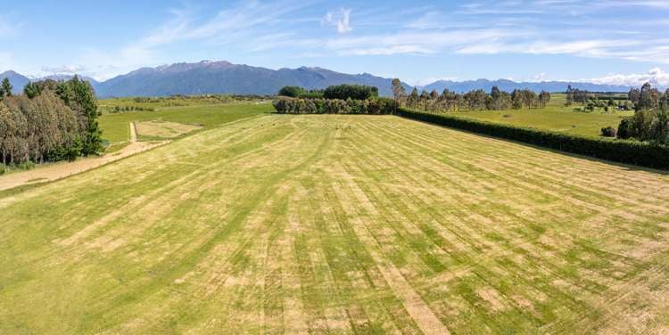 235 Sinclair Road Te Anau_14