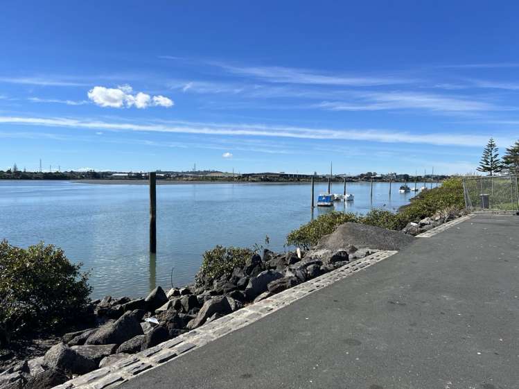 219 Panama Road Mount Wellington_12