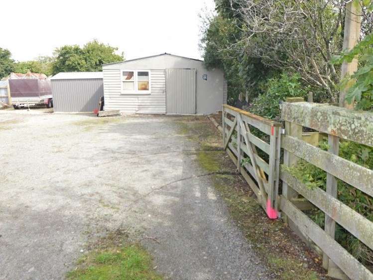 5 Chester Road Carterton_17