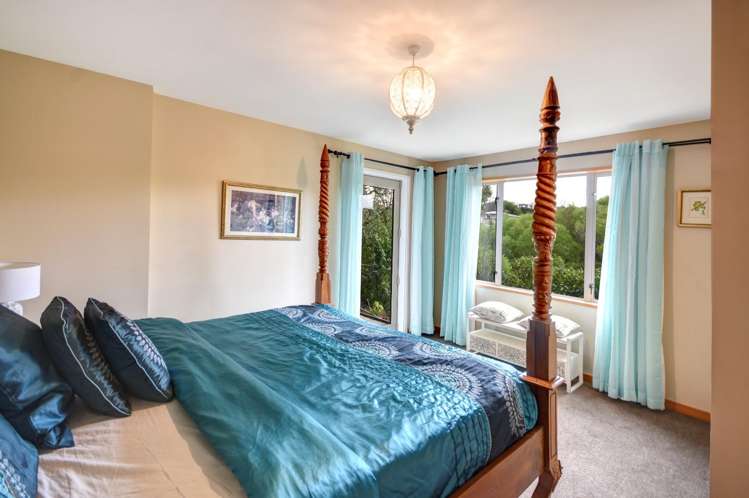 30 McIntosh Road 2492_17