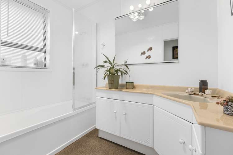 10a Kennedy Place Merrilands_18