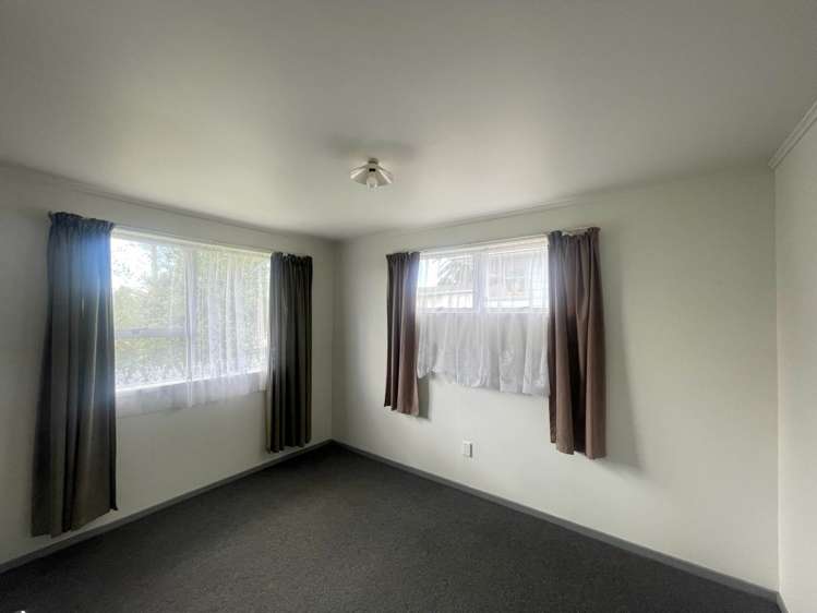 44 Roick Parade Glen Eden_5