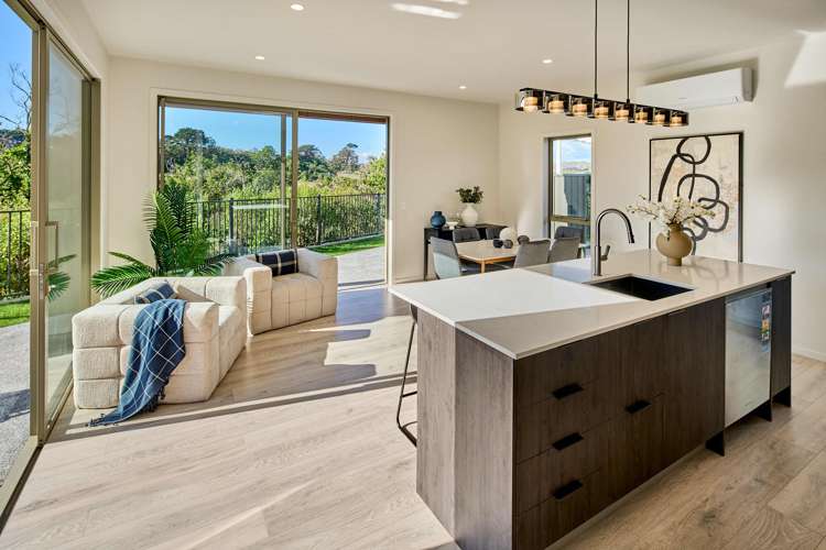 26 Koreke Close Porirua_3