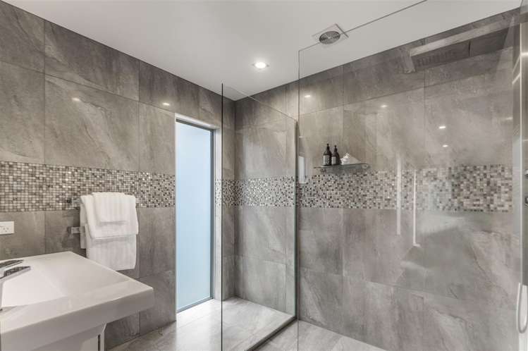 34 Muritai Road Milford_22