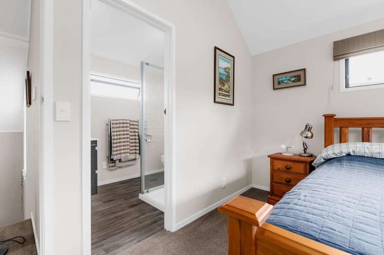 13 Perindale Drive Chartwell_21