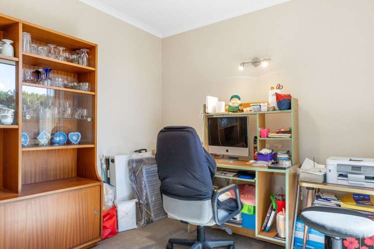 9 Magnolia Rise Waipahihi_9