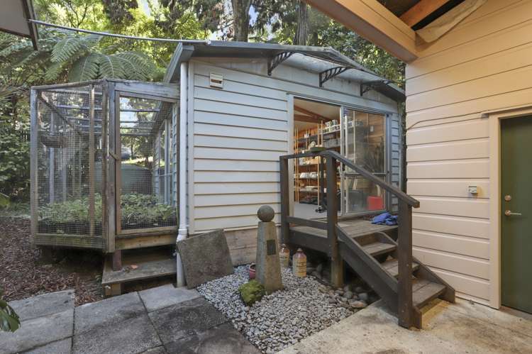 1 Ngaio Road Titirangi_14