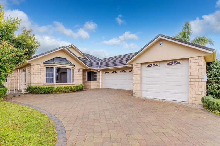 32 Miers Glade Rototuna North_34