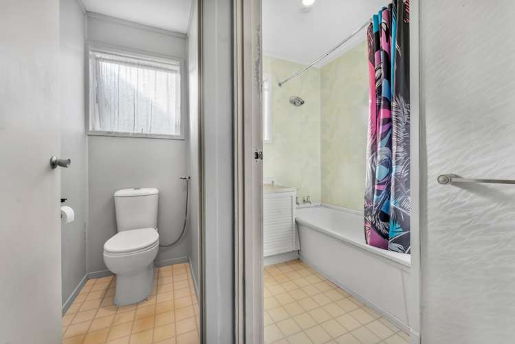 2/48 Tabitha Crescent Henderson_12