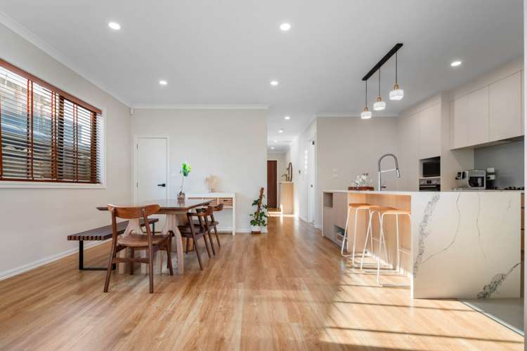 5 Bush View Place Flat Bush_4