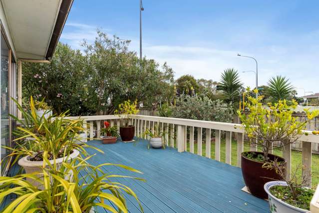 68 Diorella Drive Clover Park_3