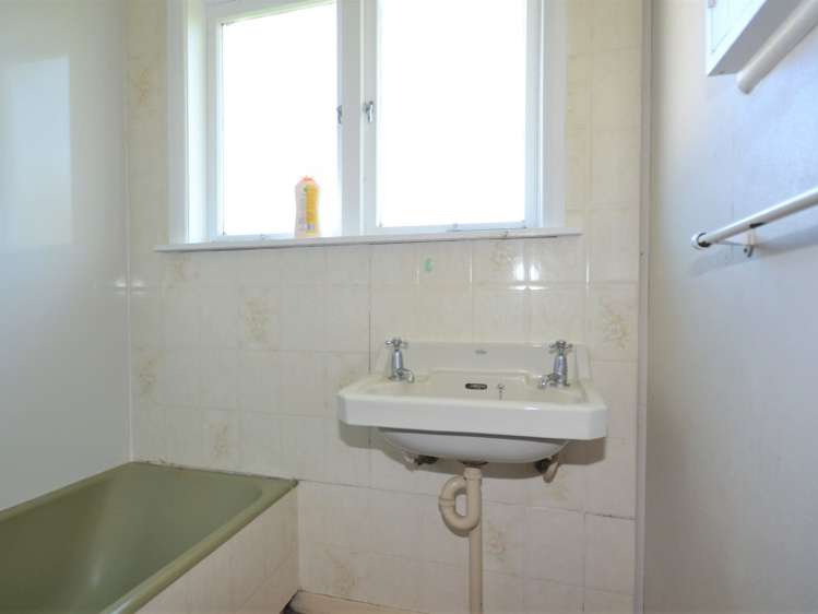 60 Shakespeare Avenue Enderley_10