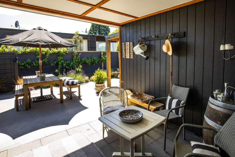 66 Tenby Street Wanaka_24