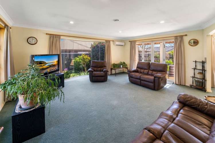 15 Templemore Drive Richmond_19