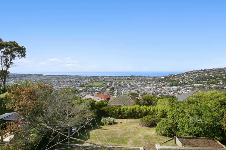 135 Forfar Street Clyde Hill_14