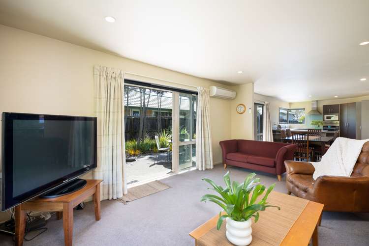 24a Silvester Street Woolston_11