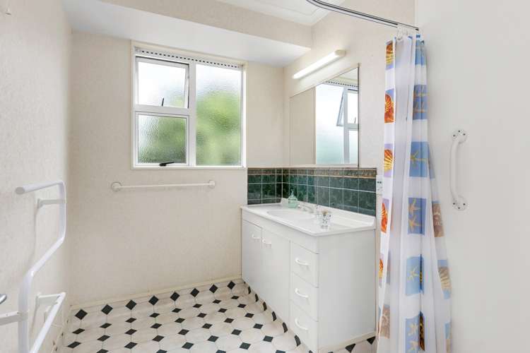 1 Collins Avenue Te Awamutu_9