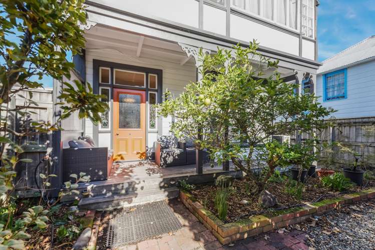344 Hardy Street_5