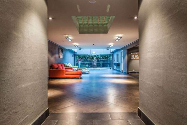 116/4 Wagener Place Mt Albert_16