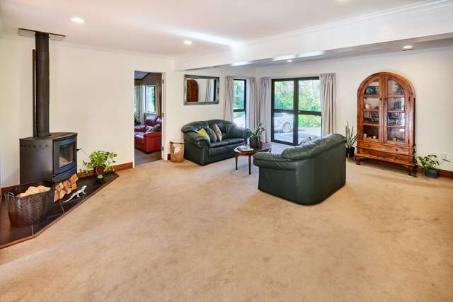 5 Lady Bell Grove Lowry Bay_4