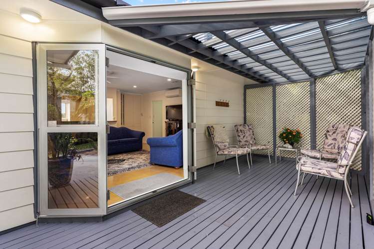 14 Puketitiro Street Glen Eden_12