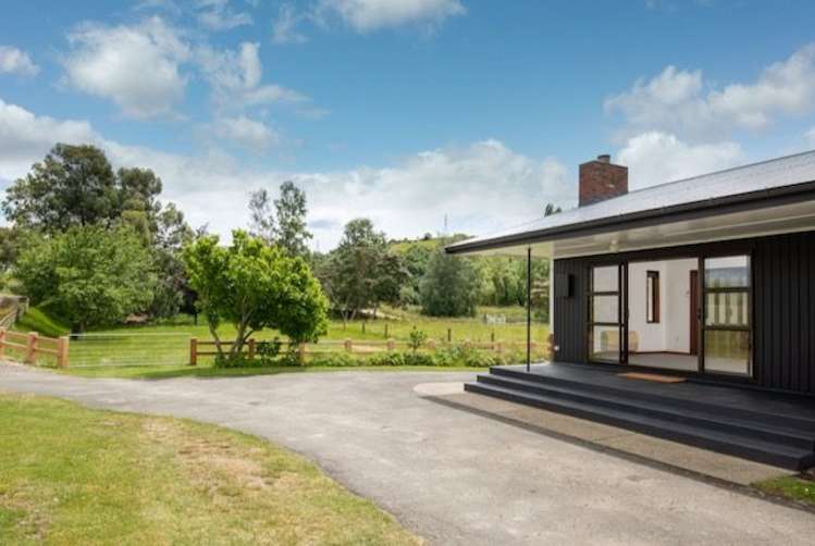 806 Outram-Mosgiel Road Outram_17